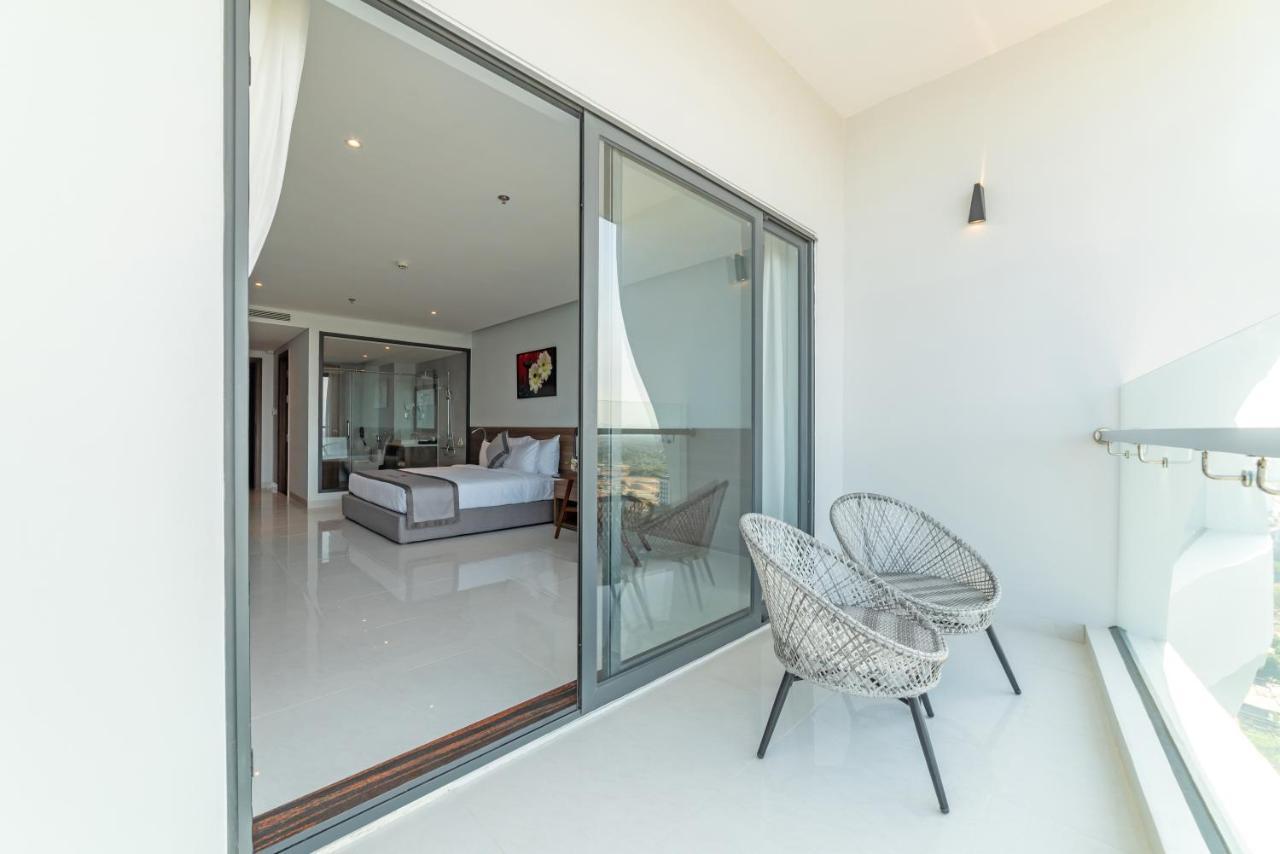 Long Thuan Hotel & Resort Фанранг Экстерьер фото